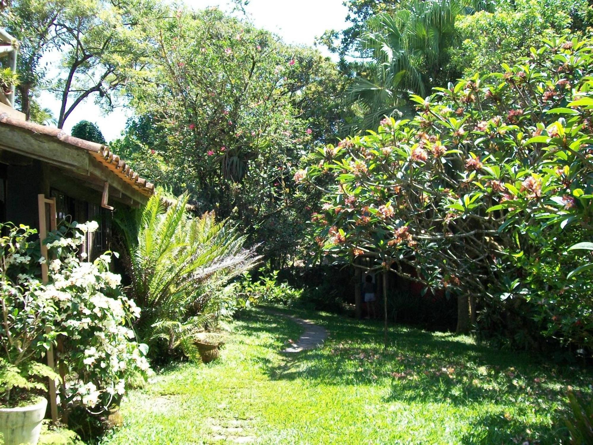 Regina Guest House Praia do Rosa Eksteriør billede