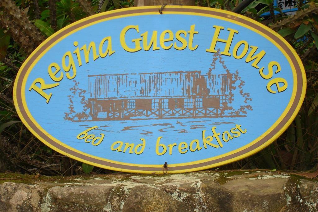 Regina Guest House Praia do Rosa Eksteriør billede