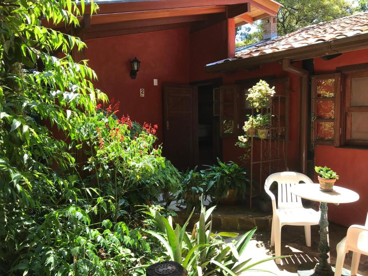Regina Guest House Praia do Rosa Eksteriør billede